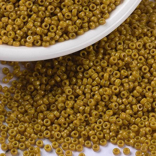 

PandaHall MIYUKI Round Rocailles Beads, Japanese Seed Beads, 15/0, (RR4456) Duracoat Dyed Opaque Hawthorne, 1.5mm, Hole: 0.7mm, about..., Gold