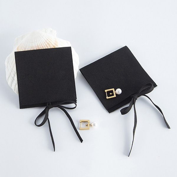 

PandaHall Microfiber Jewelry Storage Gift Pouches, Envelope Bags with Flap Cover, for Jewelry, Watch Packaging, Square, Black, 9x9cm...