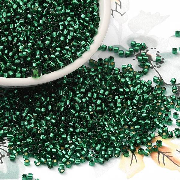 

PandaHall Glass Seed Beads, Silver Lined, Cylinder, Green, 2x1.5mm, Hole: 1.4mm, about 50398pcs/pound Glass Green