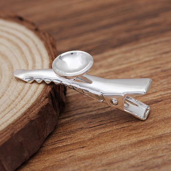 

PandaHall Iron Alligator Hair Clip Findings, with Brass Flat Round Cabochon Bezel Setting, Silver, 35mm, Tray: 10mm Iron