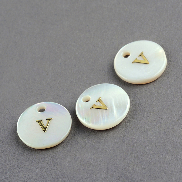 

PandaHall Freshwater Shell Pendants, Flat Round with Gold Blocking Letter.V, 11.5x2mm, Hole: 1.5mm Freshwater Shell Letter V