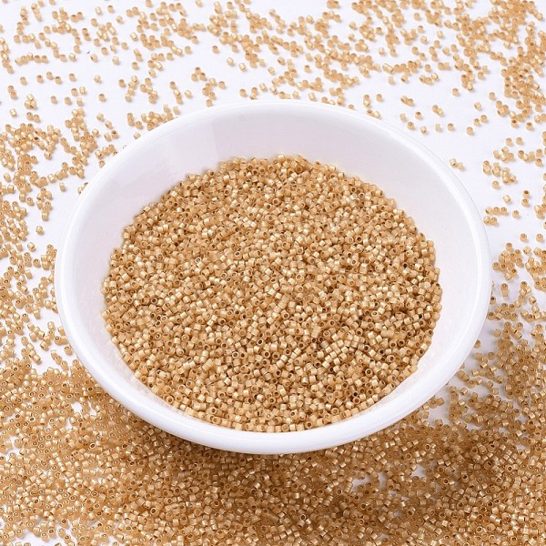 

PandaHall MIYUKI Delica Beads, Cylinder, Japanese Seed Beads, 11/0, (DB2171) Duracoat Semi-Frosted Silver Lined Dyed Straw, 1.3x1.6mm, Hole..., Orange