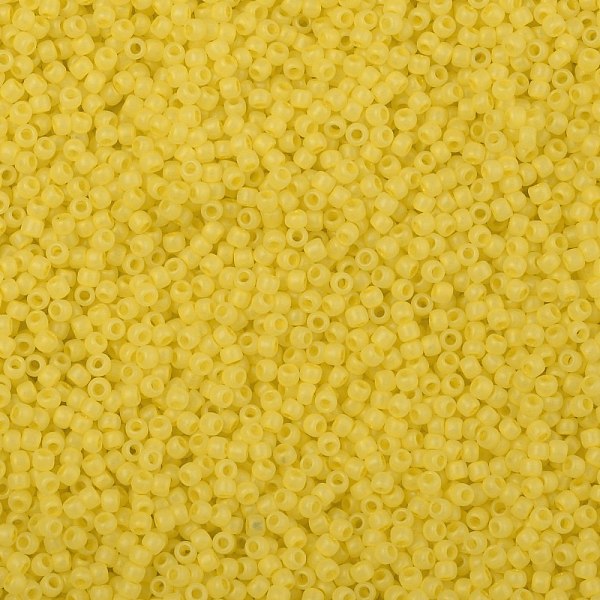 

PandaHall TOHO Round Seed Beads, Japanese Seed Beads, Frosted, (902F) Canary Yellow Pearl Matte, 11/0, 2.2mm, Hole: 0.8mm, about...