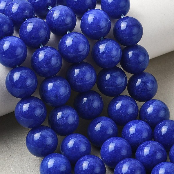 Naturels teints en blanc perles de jade brins