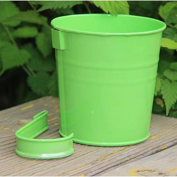 

PandaHall Iron Hanging Flower Plant Pot, Balcony Fence Garden Planters with Detachable Hook, Lawn Green, 100x80mm Iron