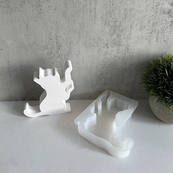 

PandaHall Animal Candle Holder Silhouette Silicone Molds, For Candle Making, Cat Shape, 10.7x12.3x2.7cm Silicone Cat Shape