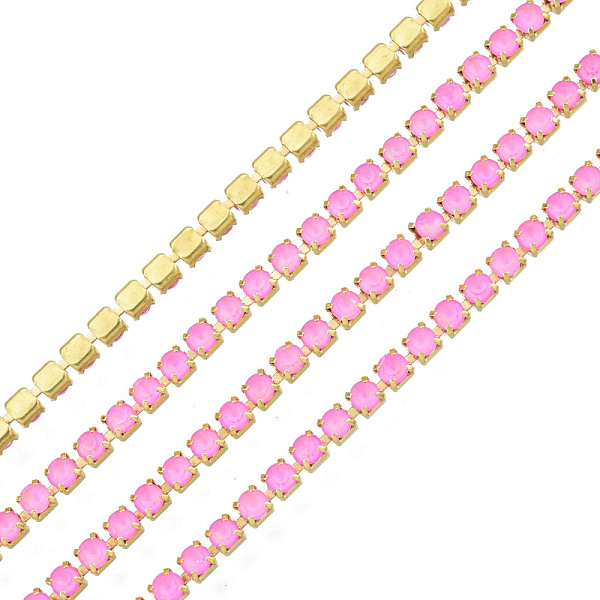 

PandaHall Brass Rhinestone Strass Chains, Rhinestone Cup Chain, Imitate Fluorescent Style, Raw(Unplated), Rose, 2x2mm, about 23.62 Feet..., Pink