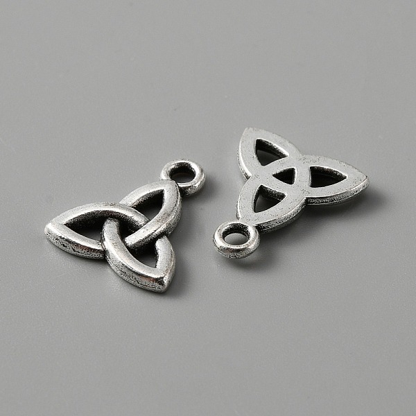 

PandaHall Tibetan Style Alloy Charm, Trinity Knot, Antique Silver, 14x12x2mm, Hole: 1.8mm Alloy Others