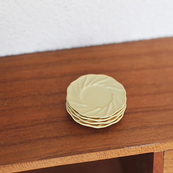 

PandaHall Mini Alloy Plate Ornaments, Micro Landscape Dollhouse Accessories, Pretending Prop Decorations, Light Khaki, 22x3mm, 4pcs/set...