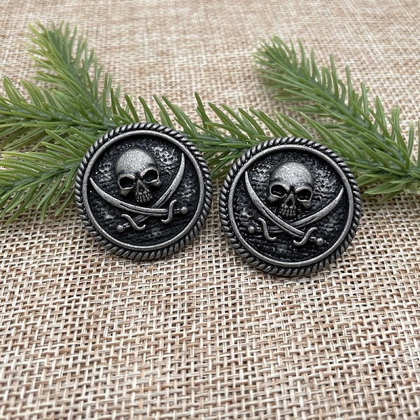 

PandaHall Alloy Buttons, with Screws, DIY Accessaries, Flat Round with Concho Pirate Skull, Gunmetal, 3cm Alloy Flat Round