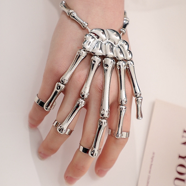 

PandaHall Halloween Themed Skull Alloy Full Hand Ring Bracelet, Stretch Bracelet with 5 Adjustable Rings for Women, Platinum, Inner Diameter...