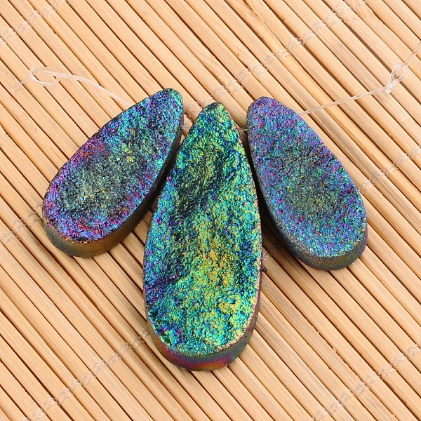 

PandaHall Natural Electroplate Agate Teardrop Pendants, Rainbow Plated, 35~50x15~20.5x7mm, Hole: 2mm, 3pcs/set Natural Agate Teardrop