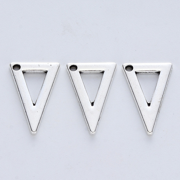 

PandaHall Tibetan Style Alloy Pendants, Cadmium Free & Lead Free, Triangle, Antique Silver, 19.5x12.5x1.5mm, Hole: 1.4mm, about 515pcs/500g...
