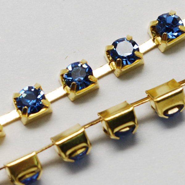 

PandaHall Brass Rhinestone Strass Chains, Rhinestone Cup Chain, 2880pcs rhinestone/bundles, Grade A, Light Sapphire, 2mm, about 28.87 Feet..., Blue