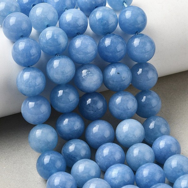 Naturels teints en blanc perles de jade brins