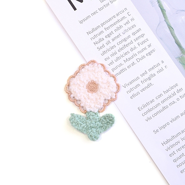 Flower Shape Towel Embroidery Style Cotton Iron on/Sew on Patches