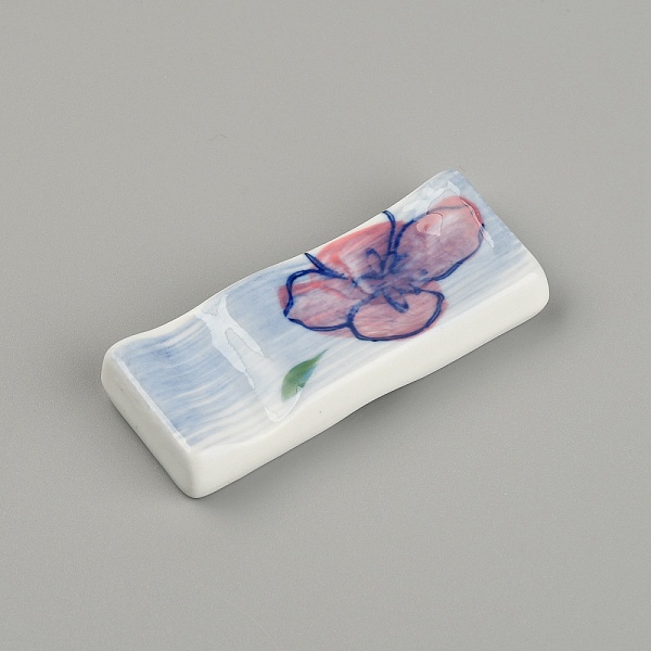 

PandaHall Porcelain Chopsticks Stand, Rectangle with Pattern, Floral Pattern, 67~69x27.5~28.5x11~11.5mm Porcelain Flower