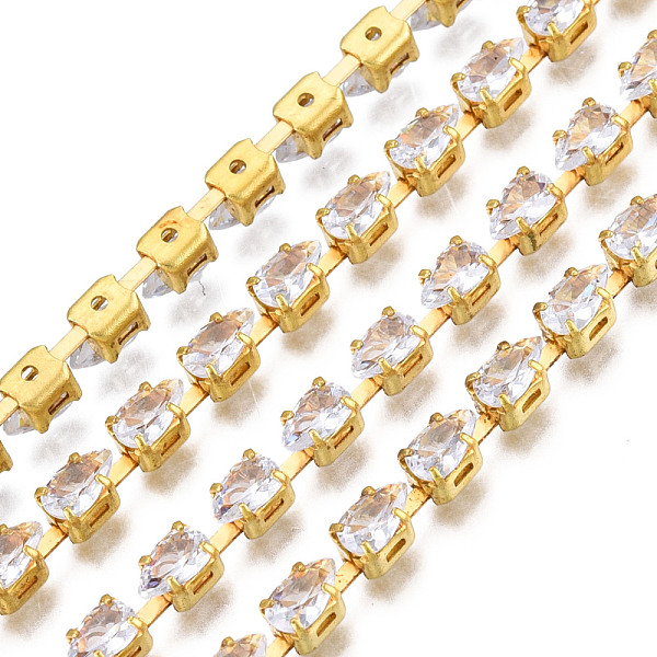 

PandaHall Teardrop Cubic Zirconia Strass Chains, Gold Plated Brass Link Chains, Soldered, with Spool, Clear, 3.5mm, about 16.40 Feet...