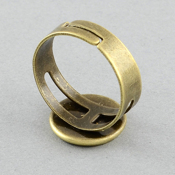 

PandaHall Brass Pad Ring Settings, Adjustable, Flat Round, Antique Bronze, Tray: 16mm, 18mm, Flat Round: 13mm Brass