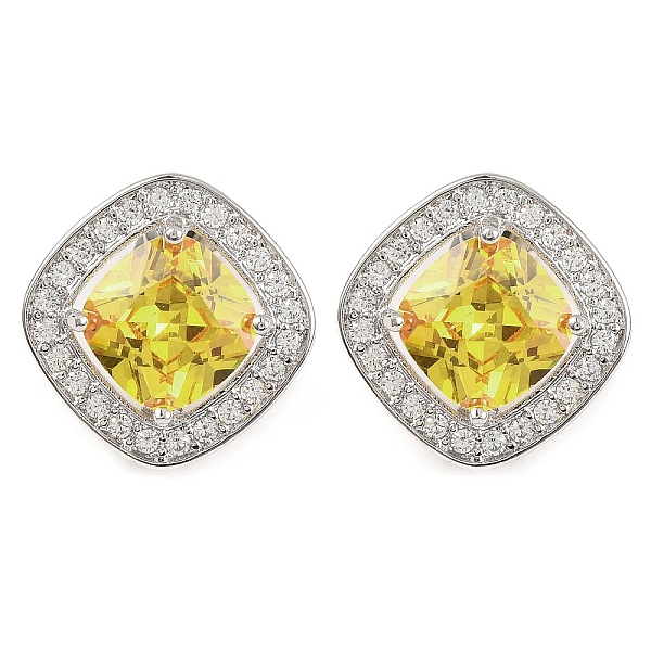 キュービックジルコニア菱形スタッドピアス