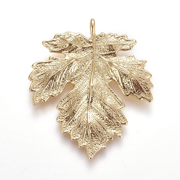 

PandaHall Autumn Theme Brass Pendants, Maple Leaf, Real 18K Gold Plated, 36~37x31x2mm, Hole: 2mm Brass Leaf