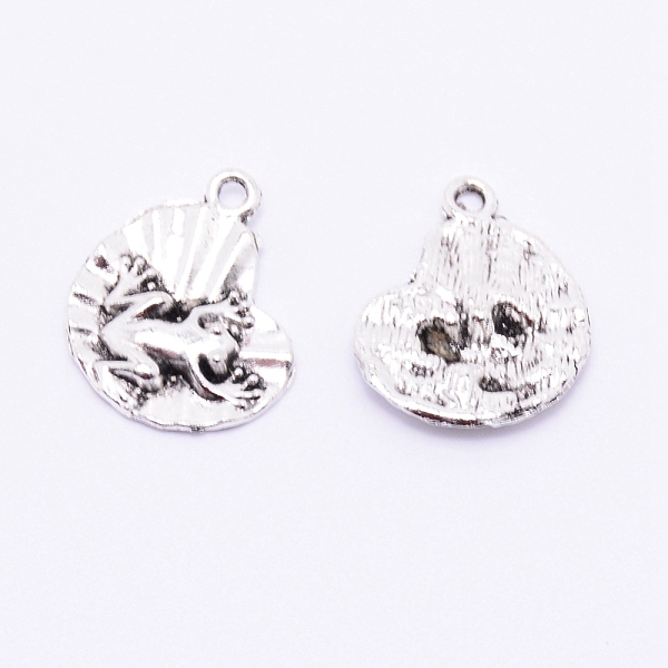 

PandaHall Tibetan Style Alloy Pendants, Lead Free & Cadmium Free, Lotus Leaf with Frog, Antique Silver, 21x17.5x3mm, Hole: 1.8mm Alloy Frog