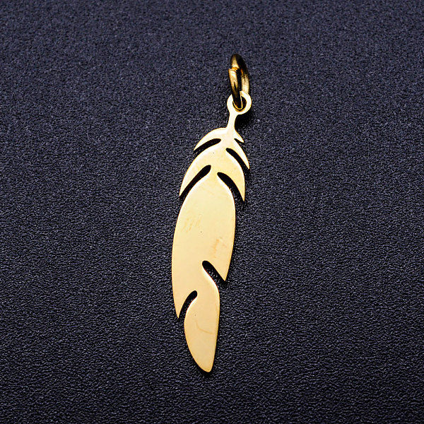 

PandaHall 201 Stainless Steel Pendants, Stamping Blank Charms, with Unsoldered Jump Rings, Feather, Golden, 26x6x1mm, Hole: 3mm, Jump Ring...