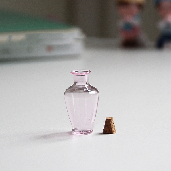 

PandaHall Glass Dried Flower Vase Ornaments, Micro Landscape Home Dollhouse Accessories, Pretending Prop Decorations, Pearl Pink, 20x35mm...