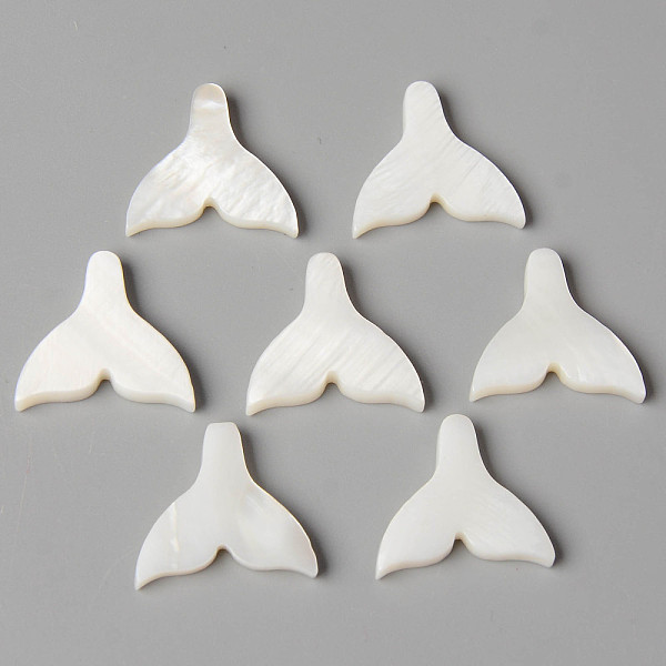 

PandaHall Natural Freshwater Shell Beads, Half Drilled, Mermaid Tail Shape, Creamy White, 17~18x19x3mm, Half Drilled Hole: 0.9mm Freshwater...