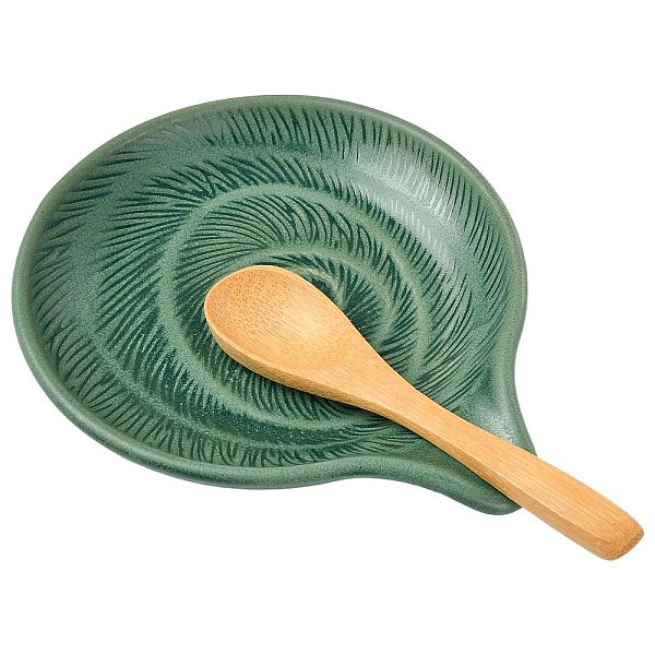 丸い陶器の食器置き