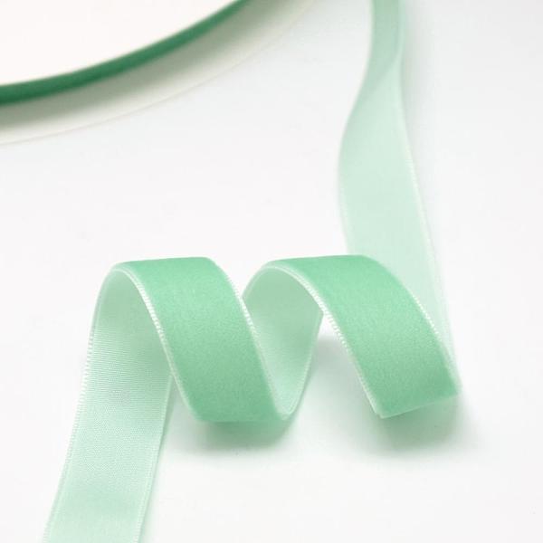 

PandaHall 5/8 inch Single Face Velvet Ribbon, Light Green, 5/8 inch(15.9mm), about 25yards/roll(22.86m/roll) Velvet None Green