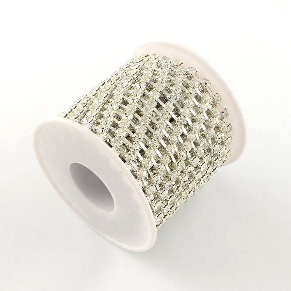 

PandaHall Brass Crystal Rhinestone Strass Chains, with Spool, Rhinestone Cup Chain, Silver, 3.5mm, about 10yards/roll, 1353pcs/roll..., Clear