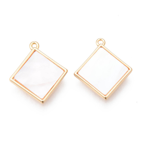 

PandaHall Brass Pendants, with Shell, Rhombus, Real 18K Gold Plated, Nickel Free, Seashell Color, 16x14x2mm, Hole: 0.9mm Freshwater Shell...