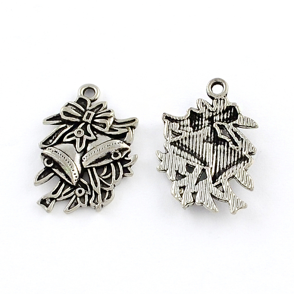 

PandaHall Tibetan Style Zinc Alloy Pendants, Christmas Bell, Lead Free & Cadmium Free, Antique Silver, 24.3x16.7x3mm, Hole: 1.5mm, about...