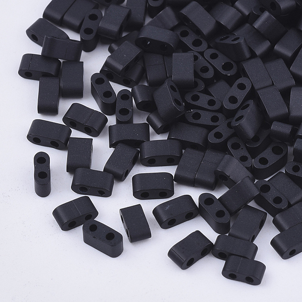 

PandaHall 2-Hole Glass Seed Beads, Frosted Colours, Rectangle, Black, 4.5~5.5x2x2~2.5mm, Hole: 0.5~0.8mm, about 2000pcs/bag Glass Rectangle...