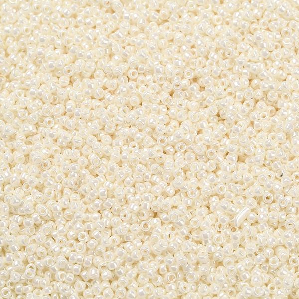 

PandaHall TOHO Round Seed Beads, Japanese Seed Beads, (123L) Opaque Luster White Cream, 15/0, 1.5mm, Hole: 0.7mm, about 15000pcs/50g Glass...