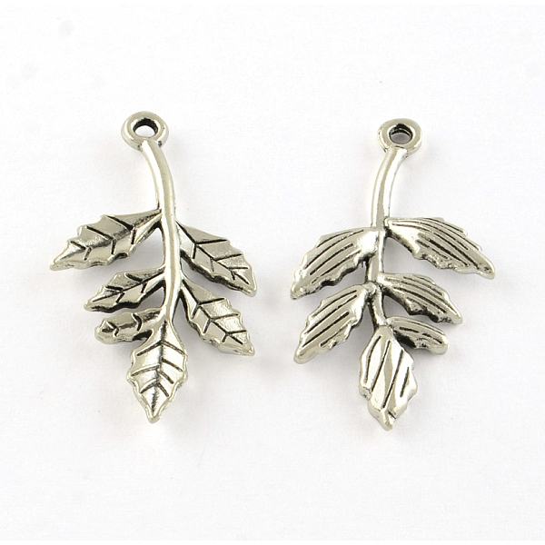 

PandaHall Tibetan Style Alloy Pendants, Leaf, Cadmium Free & Lead Free, Antique Silver, 30x16x2mm, Hole: 1.5mm, about 869pcs/1000g Alloy...