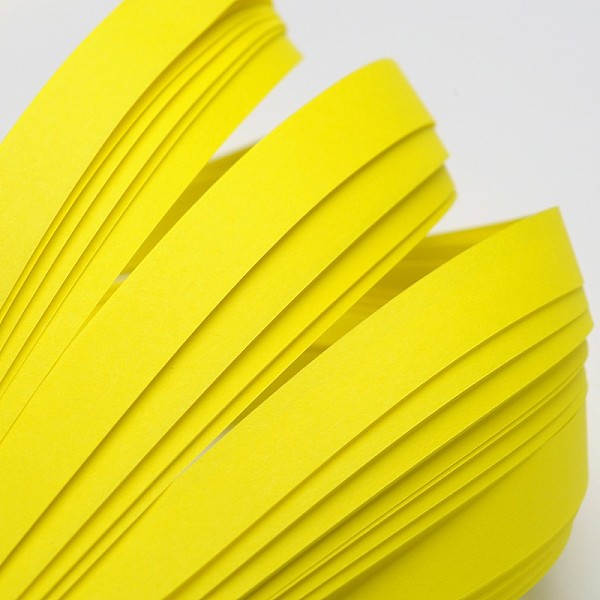 

PandaHall Quilling Paper Strips, Yellow, 530x10mm, about 120strips/bag Paper Yellow