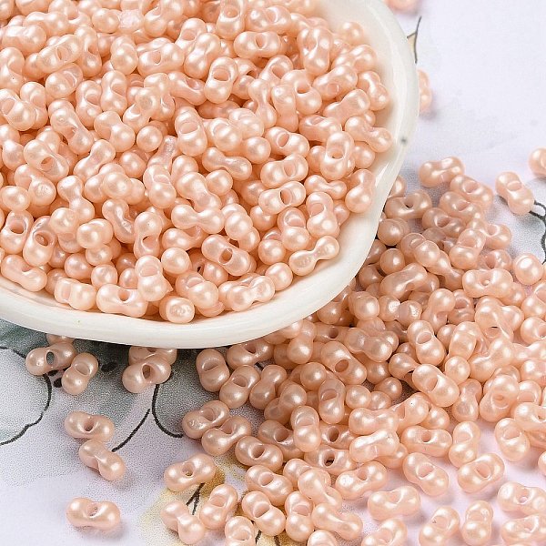 

PandaHall Glass Seed Beads, Opaque Colours Luster, Peanut, PeachPuff, 5~6x2.5~3x3~3.5mm, Hole: 1~1.2mm, about 5000pcs/pound Glass Peanut..., Brown