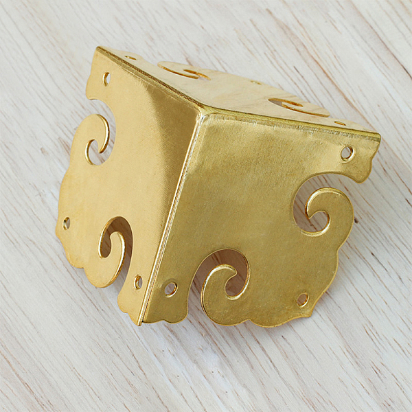 

PandaHall Brass Corner Protectors, for Furniture, Golden, 36x36x44mm Brass Others