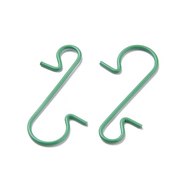 

PandaHall Iron S-Hook Clasps, Green, 29~30x18~18.5x1mm Iron Green