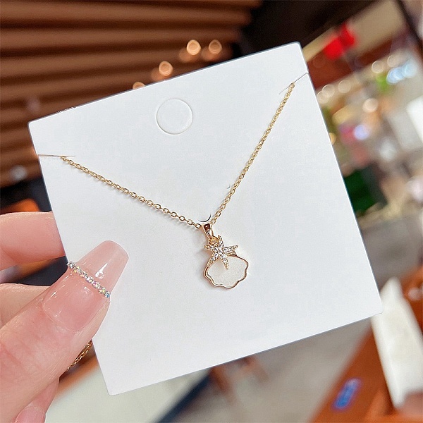 

PandaHall Acrylic with Rhinestone Pendant Necklaces, Titanium Steel Cable Chain Necklaces , Shell Shape, 8.27~19.69 inch(21~50cm) Titanium...