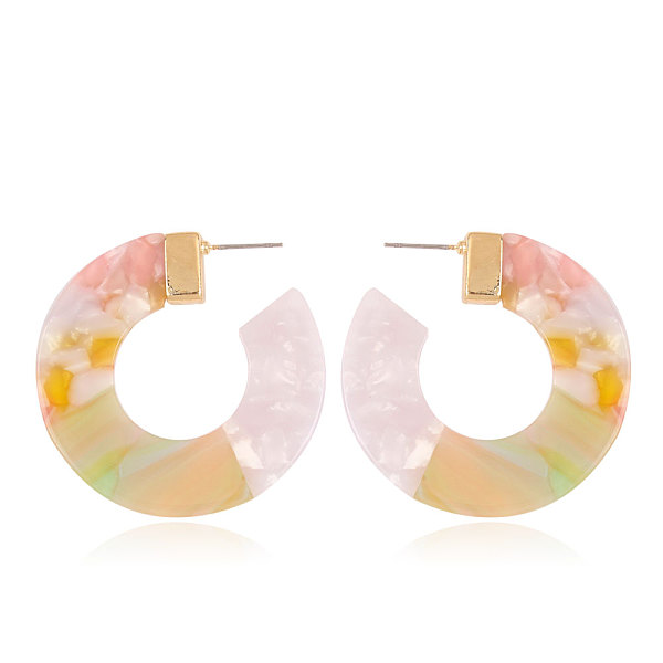 

PandaHall Resin Stud Earrings, Half Hoop Earrings, with Golden Plated Alloy Findings, Letter C, Dark Khaki, 45mm Resin Letter Yellow