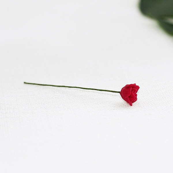 

PandaHall Resin Simulation Rose Model with Iron Wire, Micro Landscape Dollhouse Decoration, Pretending Prop Accessories, Dark Red, 60x9mm...