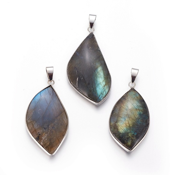

PandaHall Natural Labradorite Pendants, with Brass Findings, Leaf, Platinum, 41~53x22.5~24~26x8~15mm, Hole: 4.5x6.5mm Labradorite Leaf