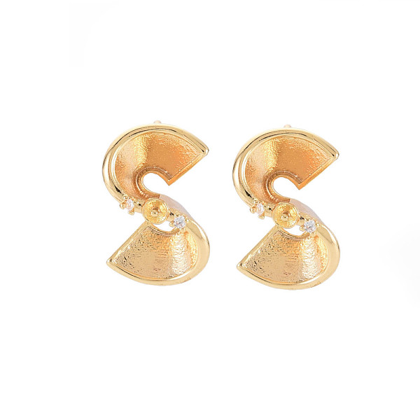 

PandaHall Brass Micro Pave Clear Cubic Zirconia Stud Earring Findings, for Half Drilled Beads, Nickel Free, Letter.S, Real 18K Gold Plated...