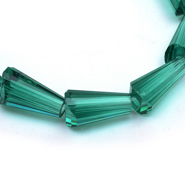 

PandaHall Transparent Glass Bead Strands, Cone, Teal, 9~12x6mm, Hole: 2mm, about 47~49pcs/strand, 18.70 inch~19.49 inch(47.5~49.5cm) Glass..., Cyan