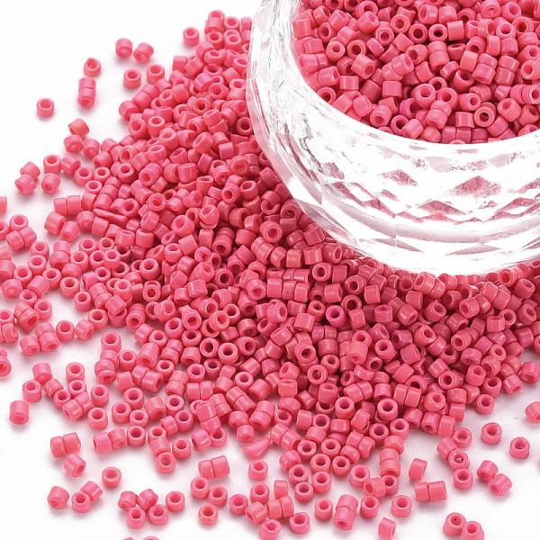 

PandaHall Glass Cylinder Beads, Seed Beads, Baking Paint, Round Hole, Cerise, 1.5~2x1~2mm, Hole: 0.8mm, about 45000pcs/bag, about 1pound/bag..., Red