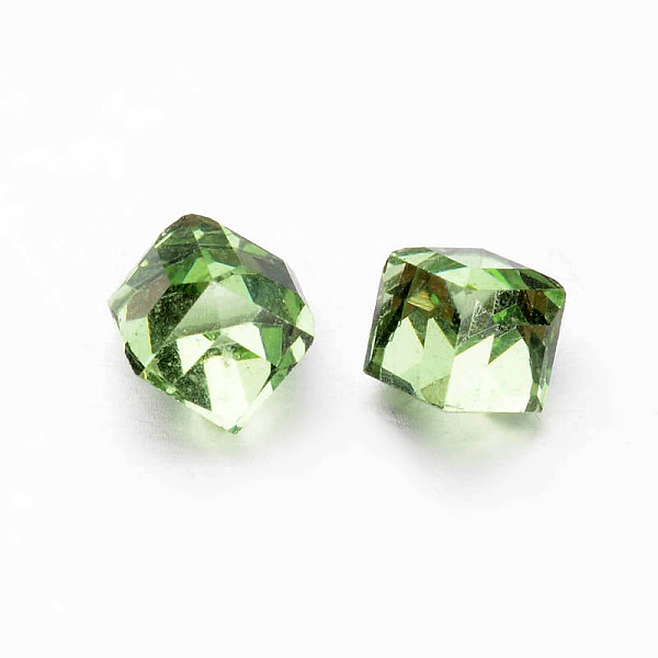 

PandaHall Faceted Cube Glass Cabochons, Light Green, 8x8x8mm Glass Cube Green