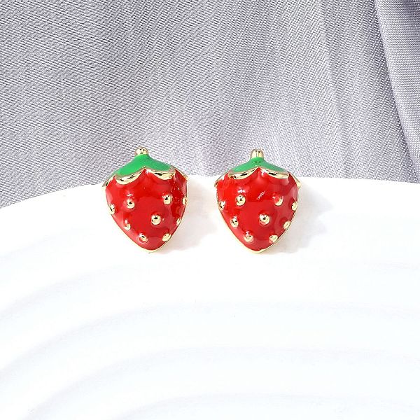 ストロベリー真鍮スタッドピアス